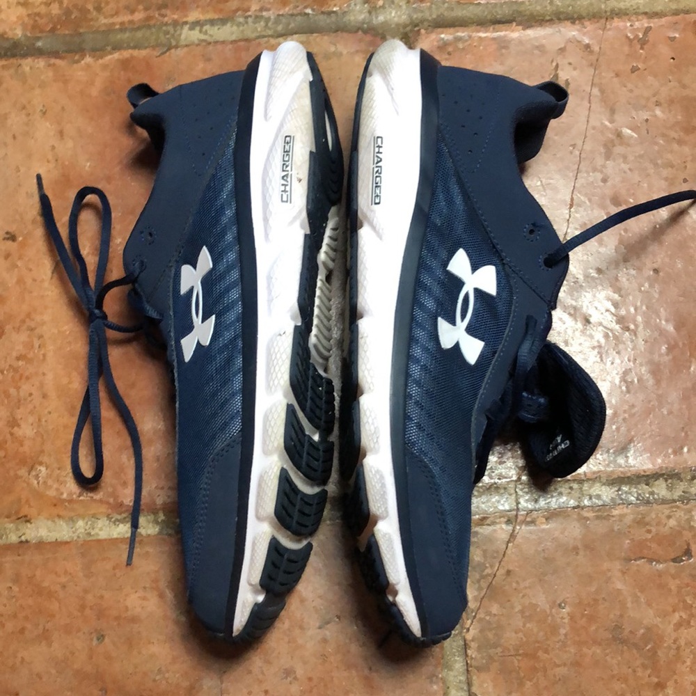 Under armour . Running shoes size 13